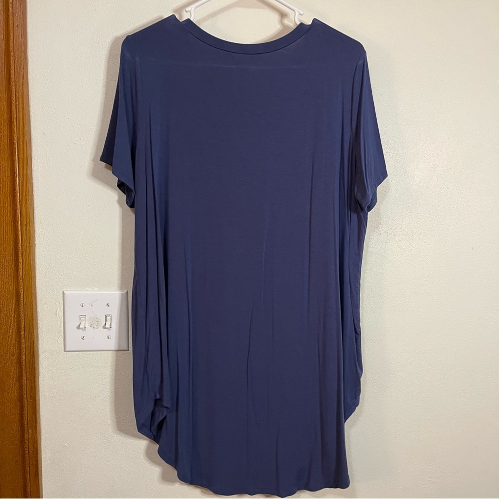 Basic Blue Shirt - Picture 2 of 4